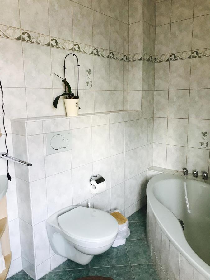 Grosses Ferienzimmer Uckermark Casekow ภายนอก รูปภาพ